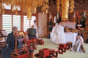 ４月２７日・２８日妙見宮千部会大祭が行われました。