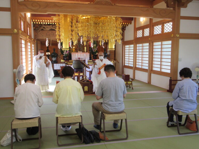 Read more about the article ６月１９日（水）七面様大祭が行われました。