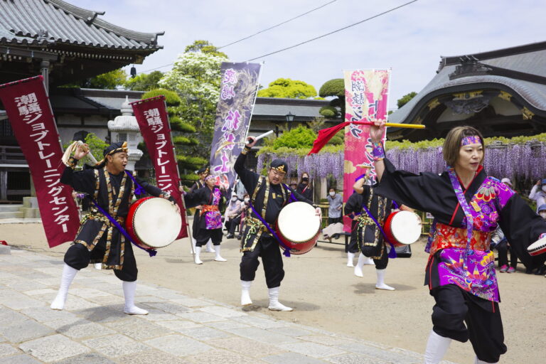 Read more about the article ４月２６日・２９日　藤まつりイベントが行われました。