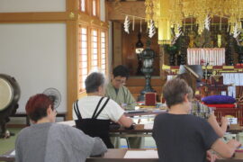 7月6日妙見宮にて書道教室が開催されました。次回は13日です。8月は10日.31日です。