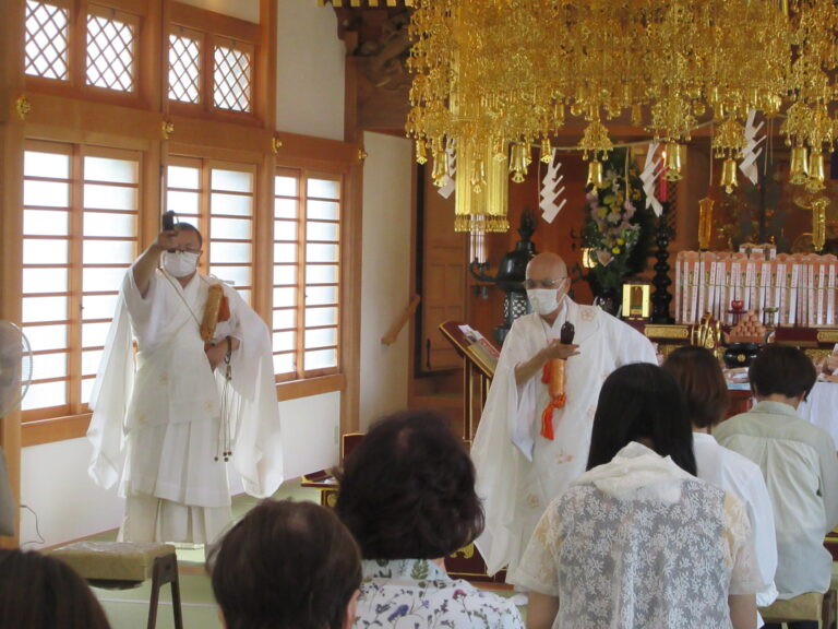 投稿についてもっと詳しく ９月１９日大龍神明王大祭が行われます。