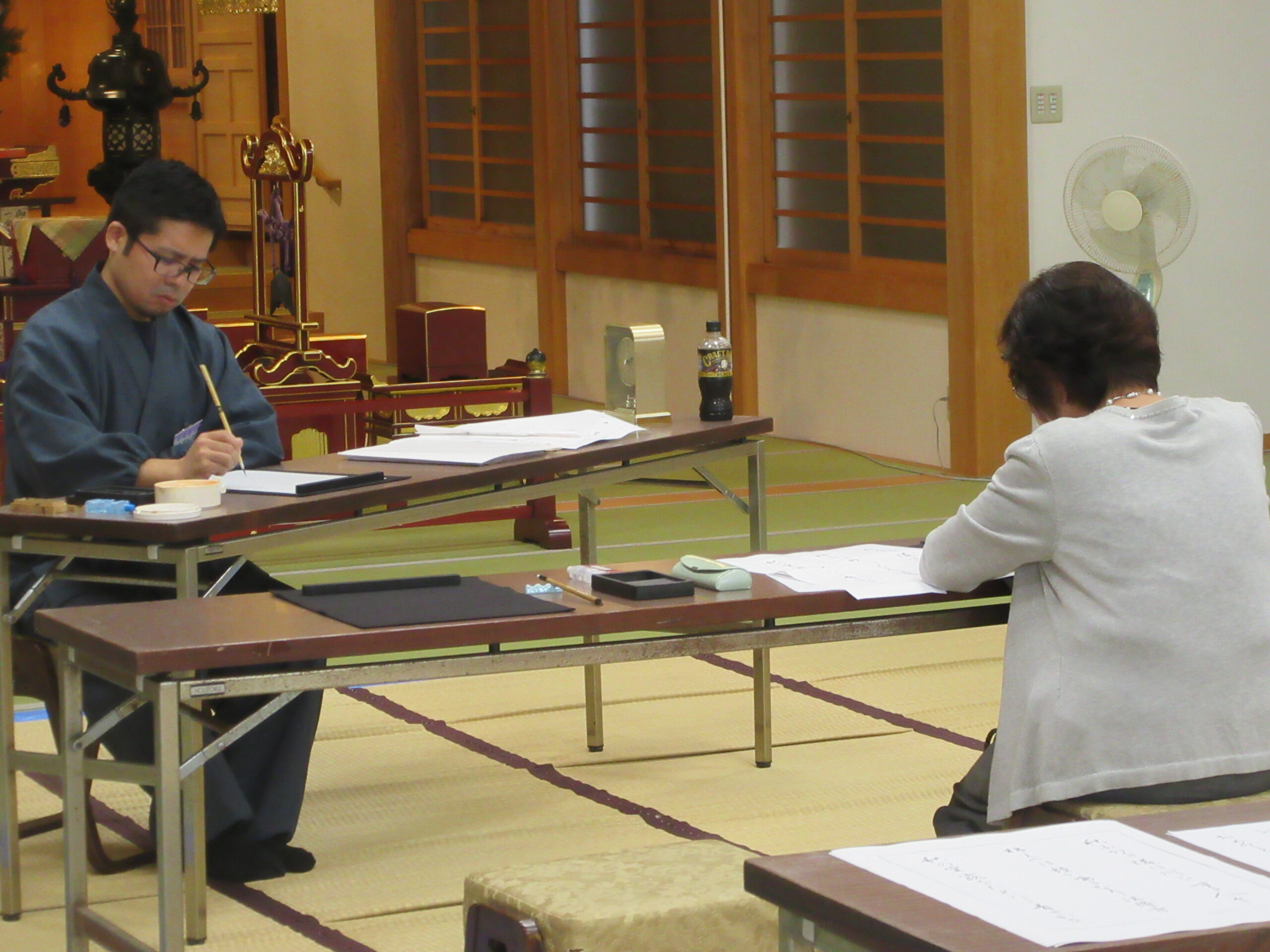 投稿についてもっと詳しく 10月12日　妙見宮にて書道教室が開催されました。次回は25日です。