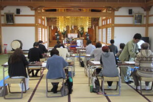 11月2日・16日　妙見宮にて書道教室が開催されました。次回12月は7日です。