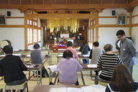 12月7日　妙見宮にて書道教室が開催されました。1月は11日・24日です。