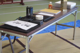 1月11日・24日　妙見宮にて書道教室が開催されました。2月は8日、22日です。